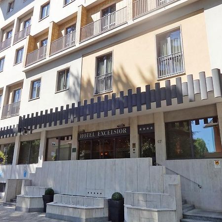 Hotel Excelsior Magenta Exteriér fotografie
